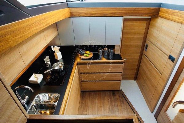 2013 SEALINE F42