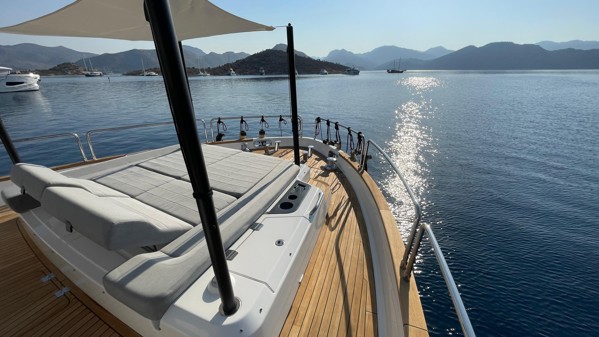 2022 SIRENA 64