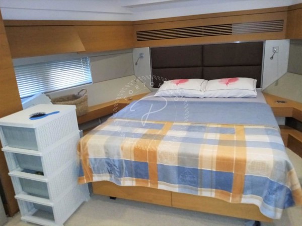2012 FAIRLINE TARGA 50 GT