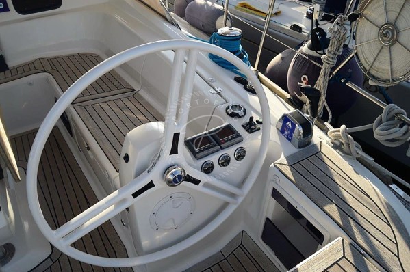 2012 ELAN 444 IMPRESSION