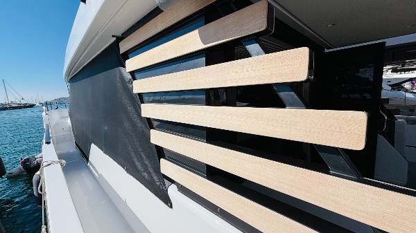 2025 AZIMUT MAGELLANO 60