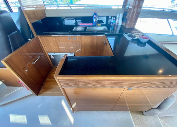 2013 PRINCESS 56