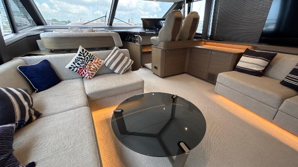 2023 PRINCESS F65