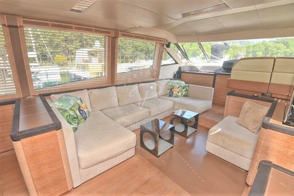 2013 MONTE CARLO YACHT 76
