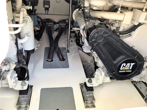 2010 AZIMUT 53 FLY