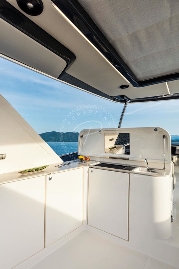 2018 ABSOLUTE NAVETTA 58