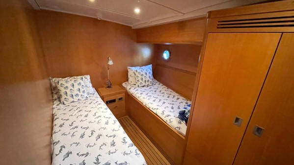 2009 TAKA YACHTS LOBSTER 18M