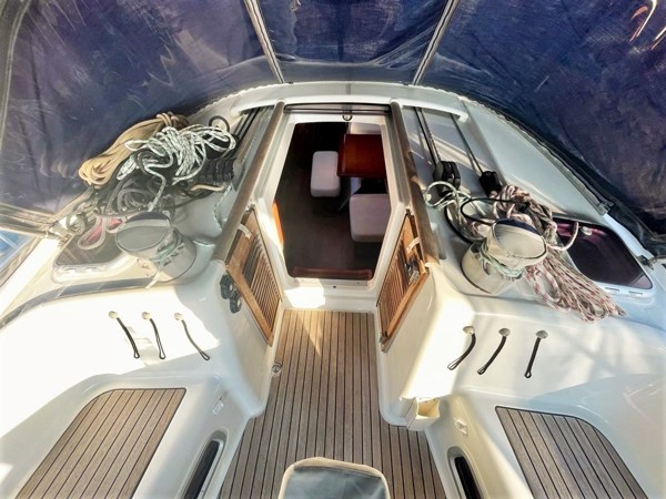 2010 BENETEAU OCEANIS 40 