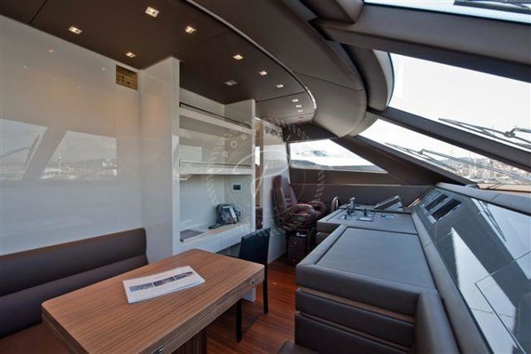 2012 SANLORENZO SL82