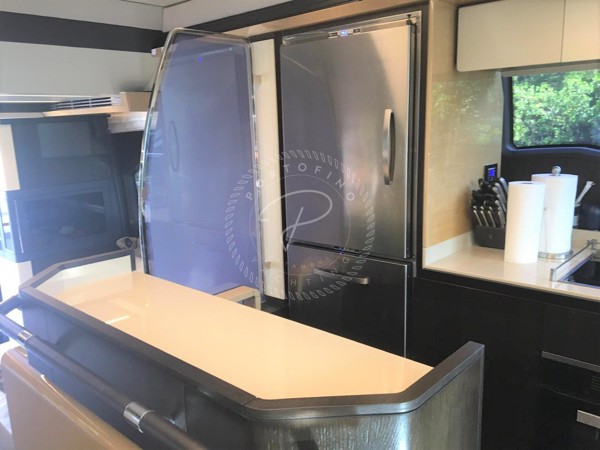 2016 AZIMUT 66 FLY