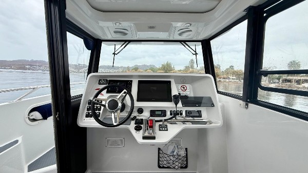 2024 HYDROLIFT X-27 R