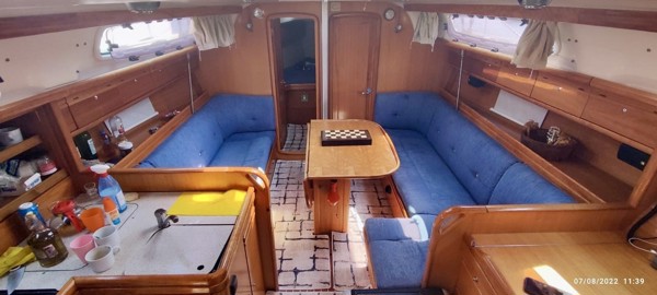 2008 BAVARIA 38 CRUISER