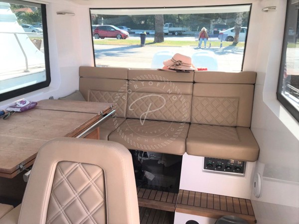 2016 AXOPAR 37 AC