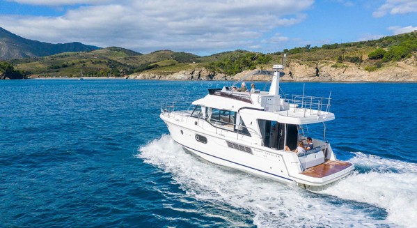 2020 BENETEAU SWIFT TRAWLER 41