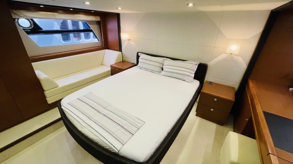2011 PRESTIGE 60 FLY