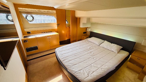 2013 PRESTIGE 500 FLY