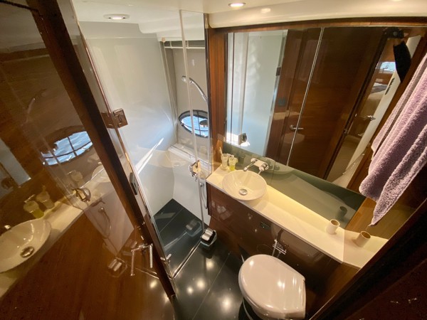 2015 PRINCESS 52