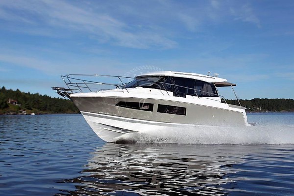 2015 JEANNEAU NC 9