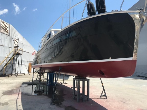 2013 CUSTOM LOBSTER 11M