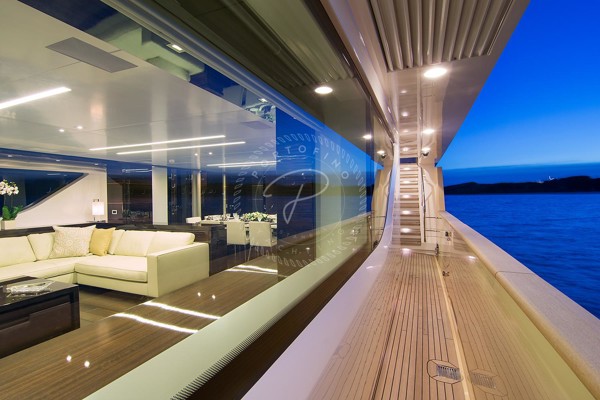 2012 SANLORENZO 38M