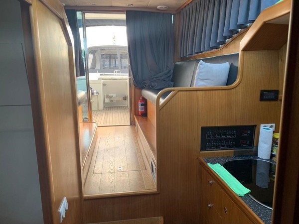 2013 CUSTOM LOBSTER 11M