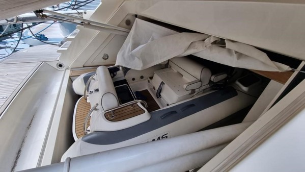 2017 CUSTOM LINE NAVETTA 28