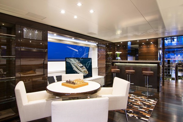2012 SANLORENZO 38M