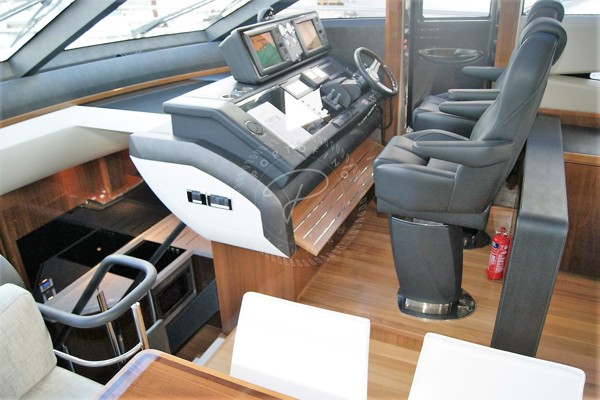 2013 PRINCESS V78