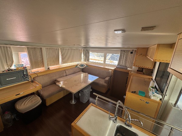 2012 LAGOON 450