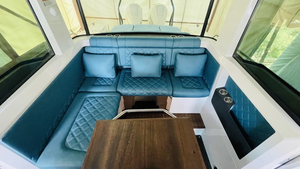 2021 AXOPAR 37 XC CROSS CABIN BRABUS LINE