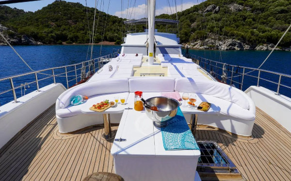 2005 LUXURY GULET 30 M - 2024 REFIT