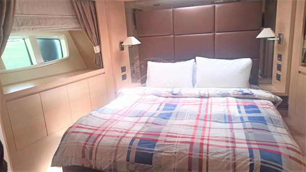 2012 AZIMUT 78 FLY