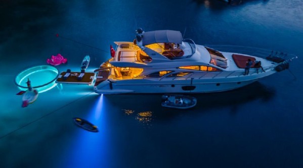 2011 AZIMUT 62 FLY VIP