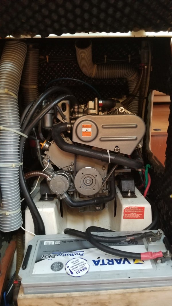 2008 BENETEAU OCEANIS 37