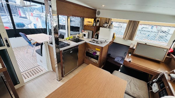 2018 LAGOON 40 OWNER'S VERSION