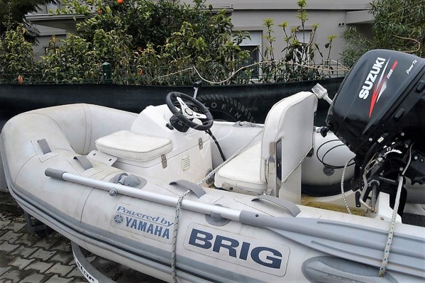 2015 BRIG F300
