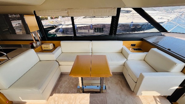 2013 PRESTIGE 500 FLY