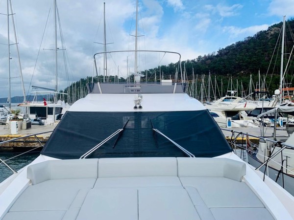 2020 SUNSEEKER MANHATTAN 52
