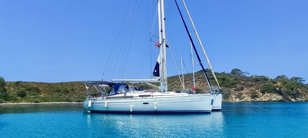 2008 BAVARIA 38 CRUISER