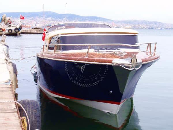 2017 ROYAL CRAFT 27