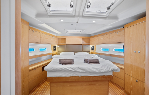 2015 HANSE 575  