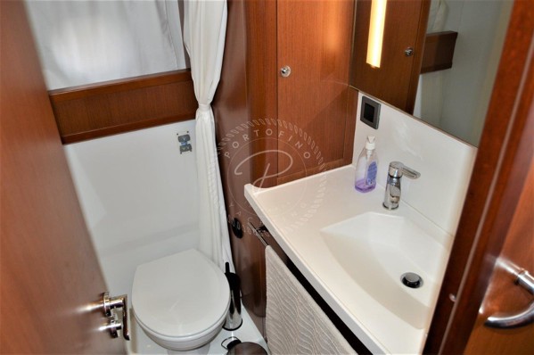 2015 BENETEAU SWIFT TRAWLER 44
