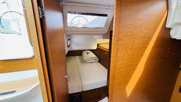 2023 JEANNEAU SUN ODYSSEY 440