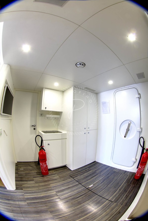 2014 HG YACHT 32M