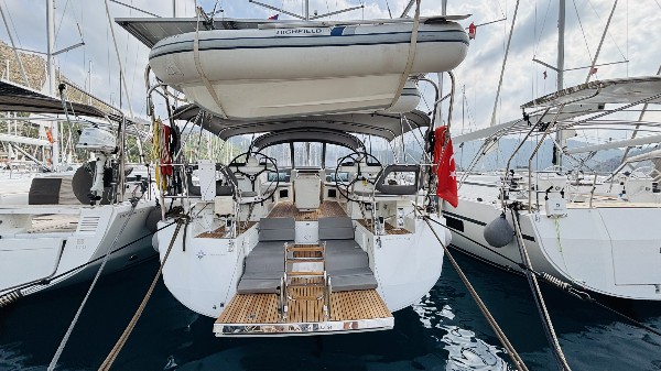 2018 JEANNEAU 54