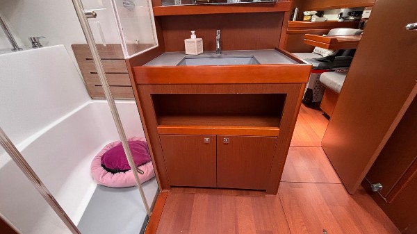 2014 BENETEAU OCEANIS 48