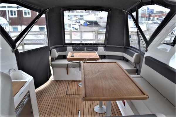 2018 BAVARIA S 36