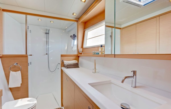 2012 LAGOON 450