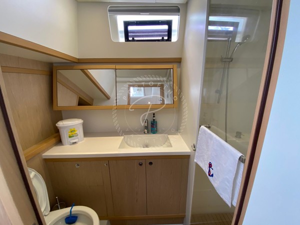 2013 LAGOON 52