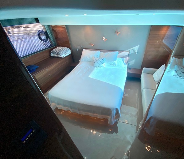 2015 PRINCESS 52